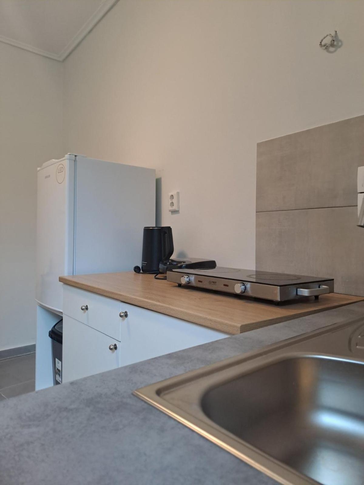 Lysandros Comfortable Apartments In Athens, Near The Metro 외부 사진