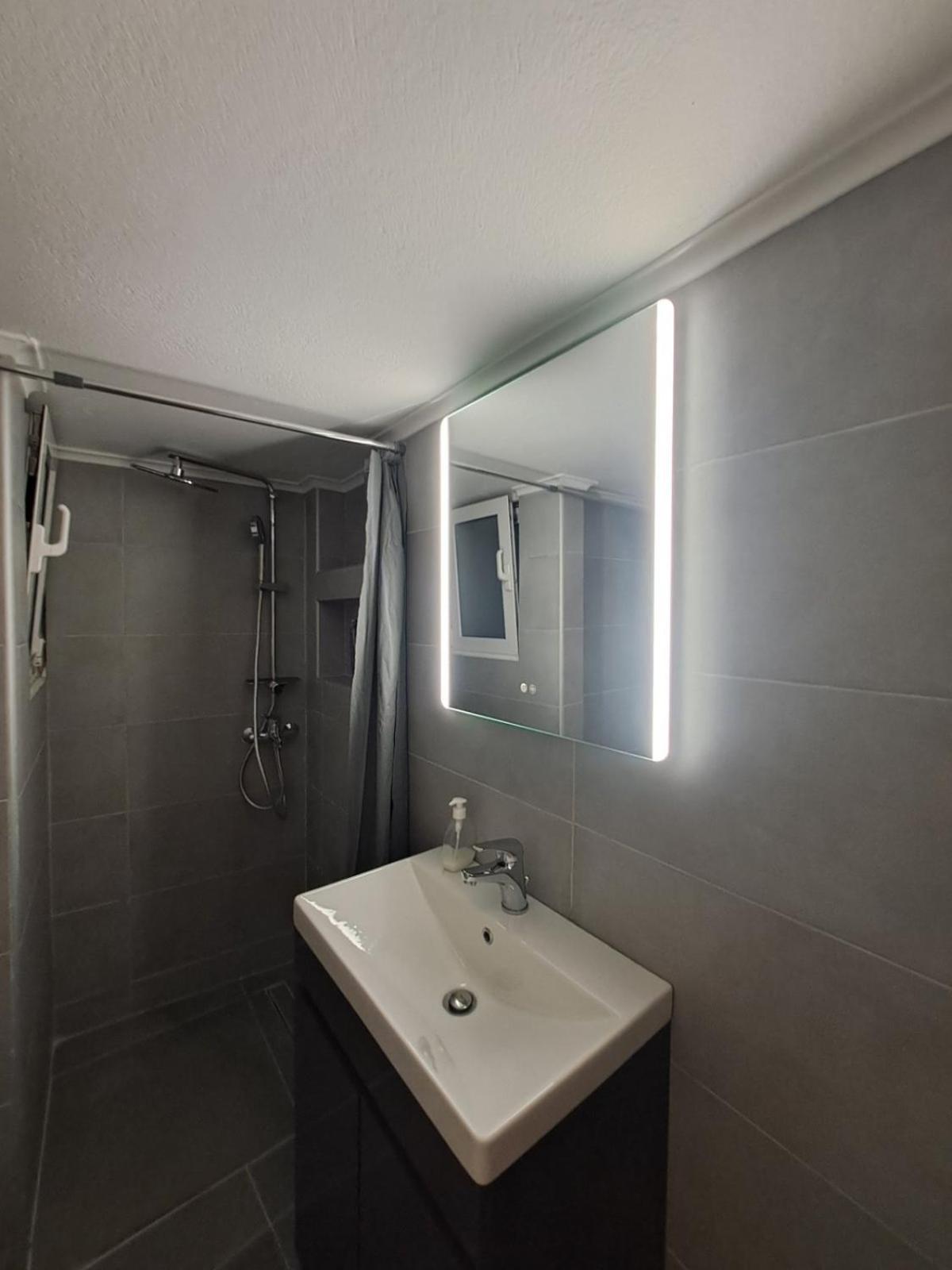 Lysandros Comfortable Apartments In Athens, Near The Metro 외부 사진