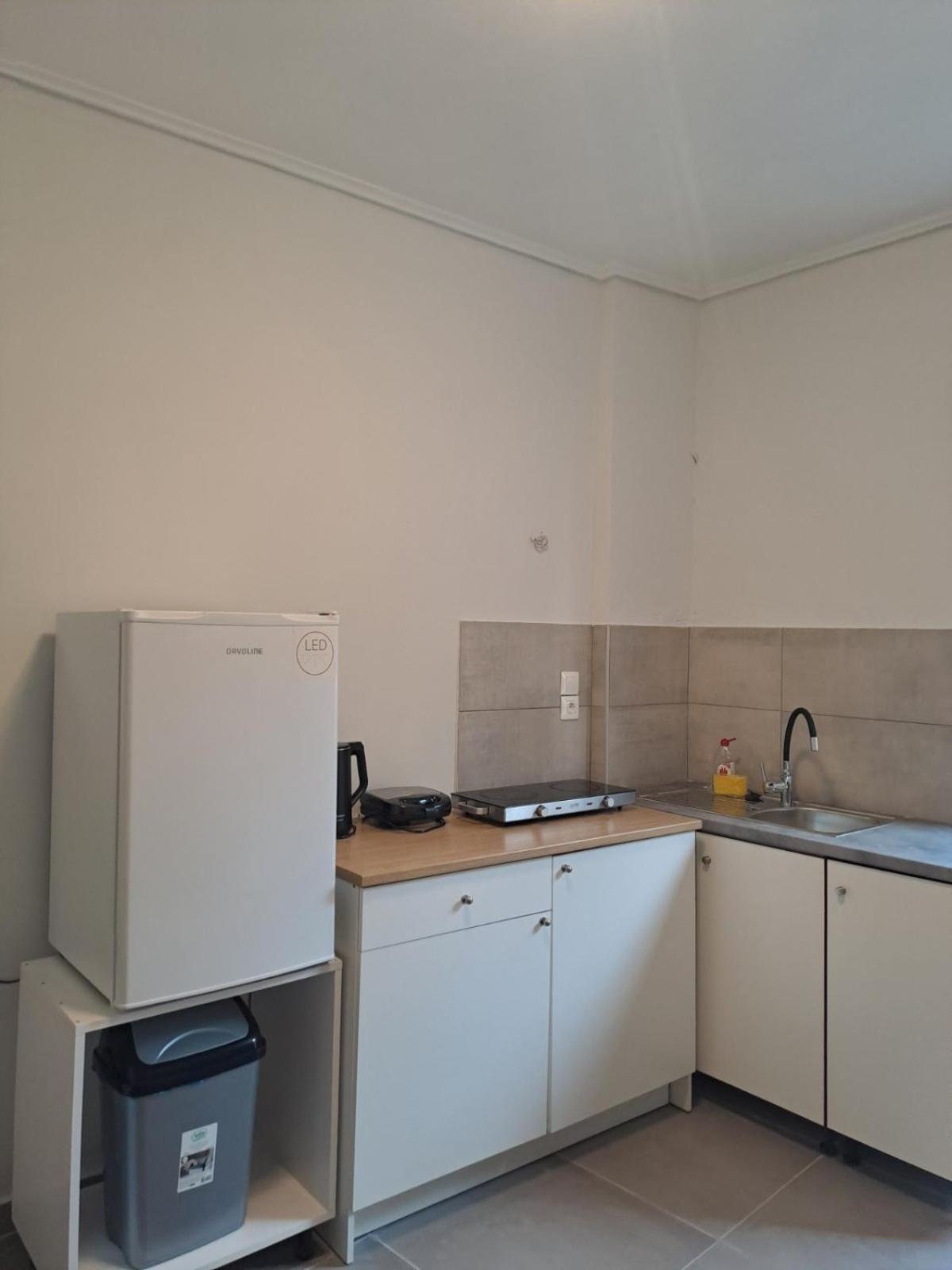 Lysandros Comfortable Apartments In Athens, Near The Metro 외부 사진